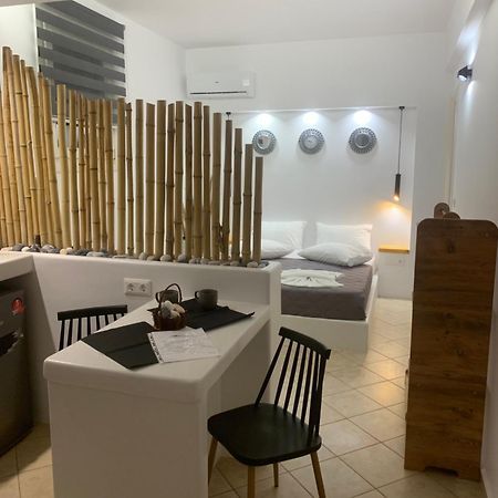 Little Yard Studios & Apartments #7 Naxos City ภายนอก รูปภาพ