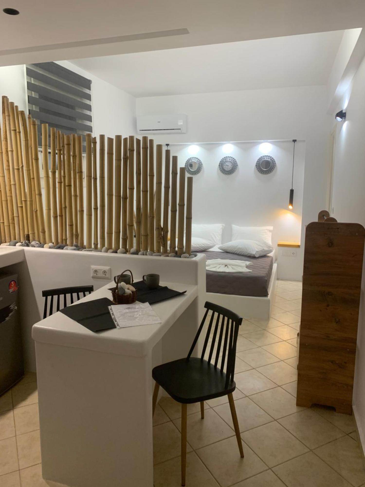 Little Yard Studios & Apartments #7 Naxos City ภายนอก รูปภาพ